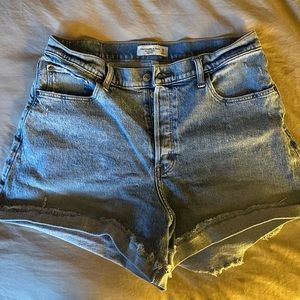 Abercrombie Curve Love Shorts